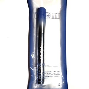 ITEM Beauty's Vegan Lash Snack Black